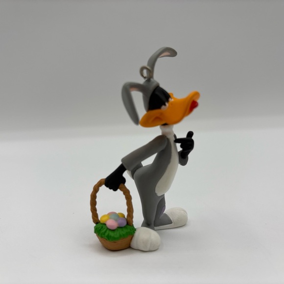 Hallmark Keepsake Ornament 1996 Easter Collection- Daffy Duck Looney Tunes - Picture 8 of 12